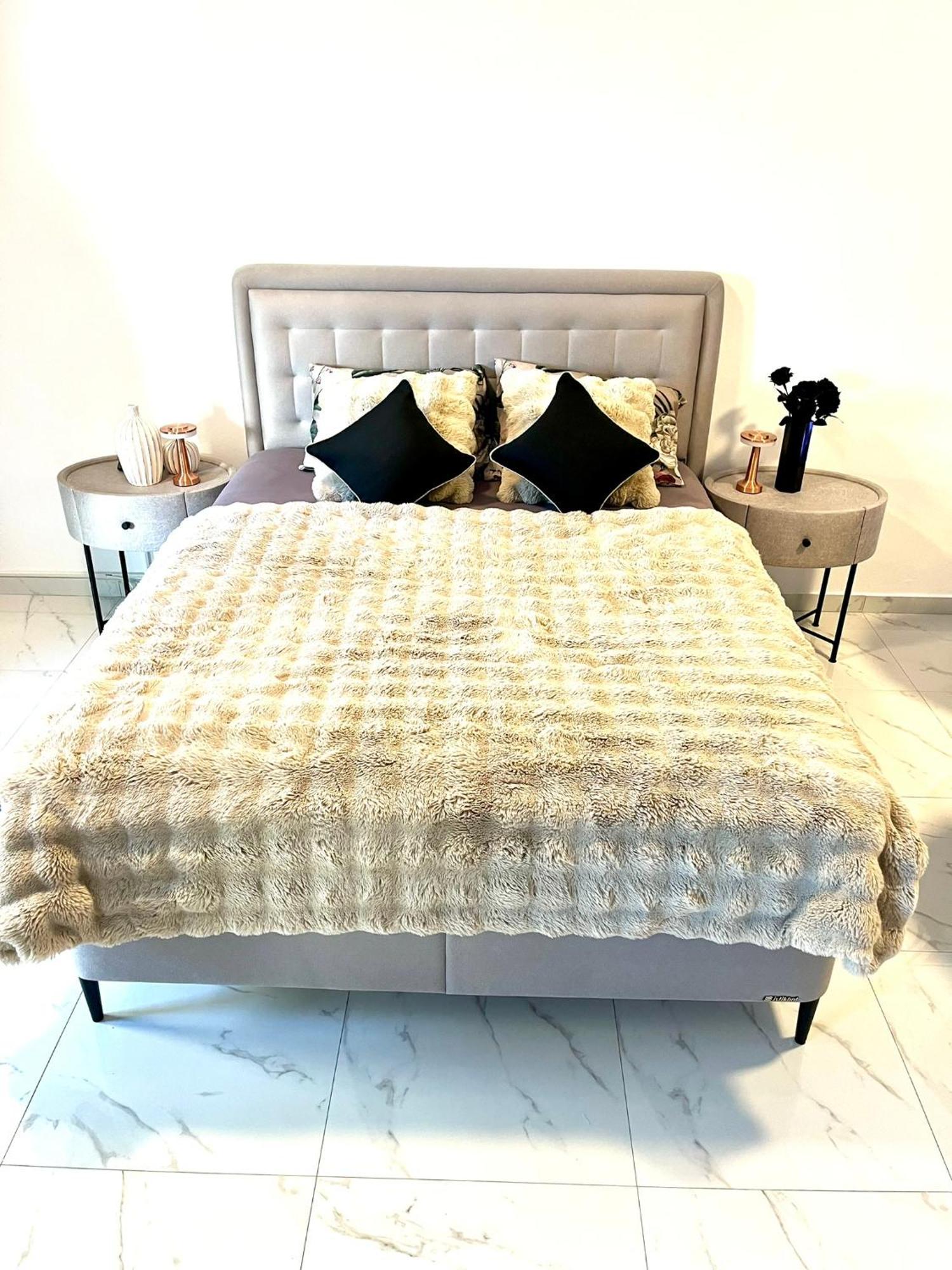 Premium Apartment 90M2 Szaloniki Kültér fotó